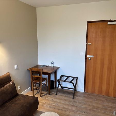 Logis Hotel Le Clos Pite Préchacq Dış mekan fotoğraf