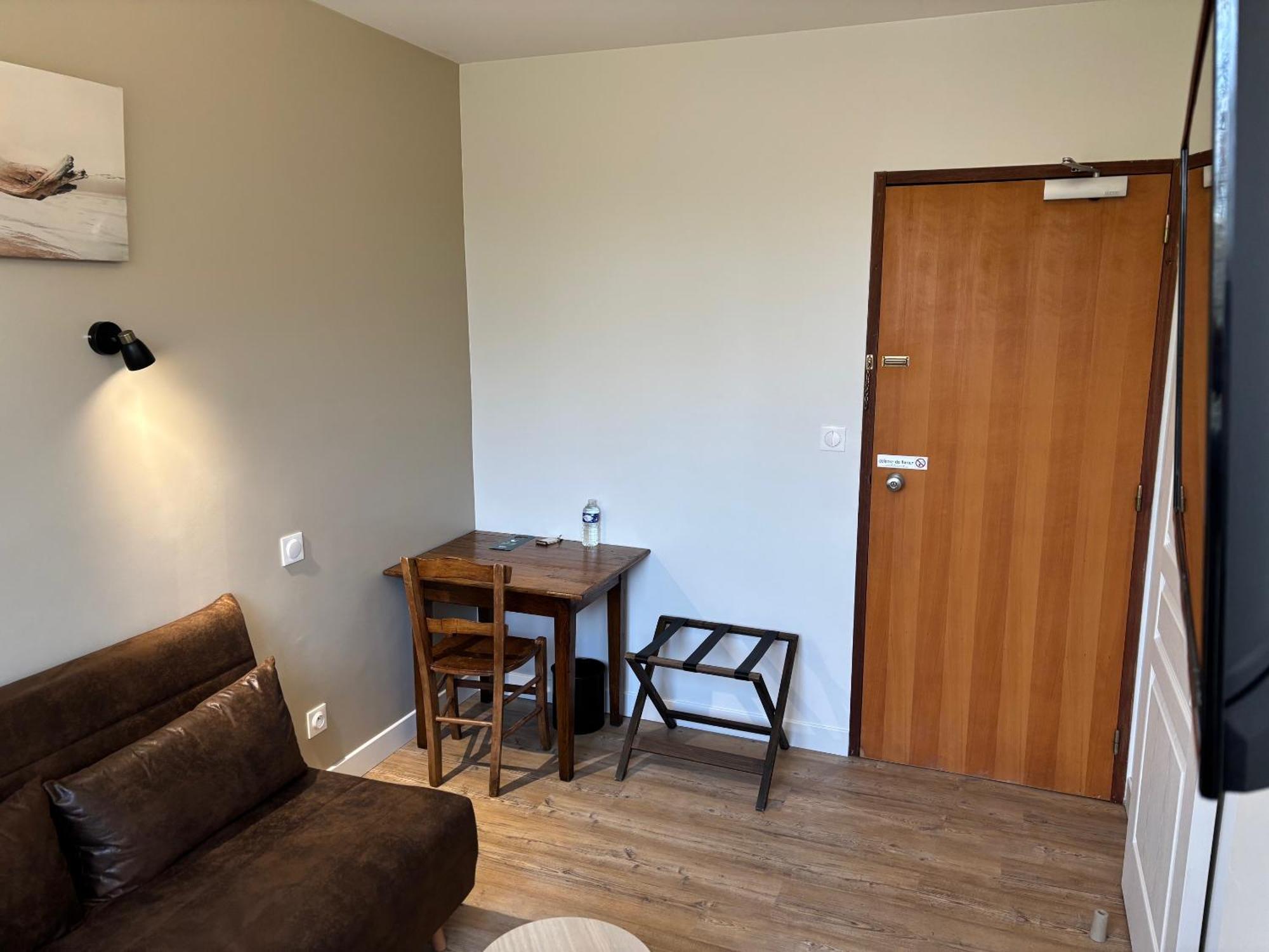 Logis Hotel Le Clos Pite Préchacq Dış mekan fotoğraf