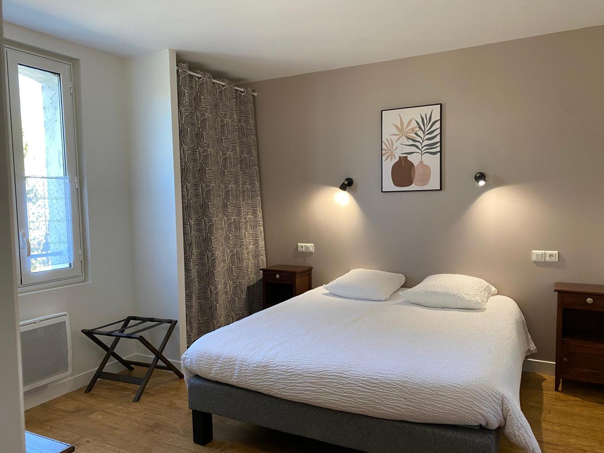 Logis Hotel Le Clos Pite Préchacq Dış mekan fotoğraf
